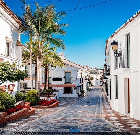 Putas en la Ciudad de Benalmádena